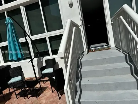 5401 Collins Avenue Miami Beach FL 33140