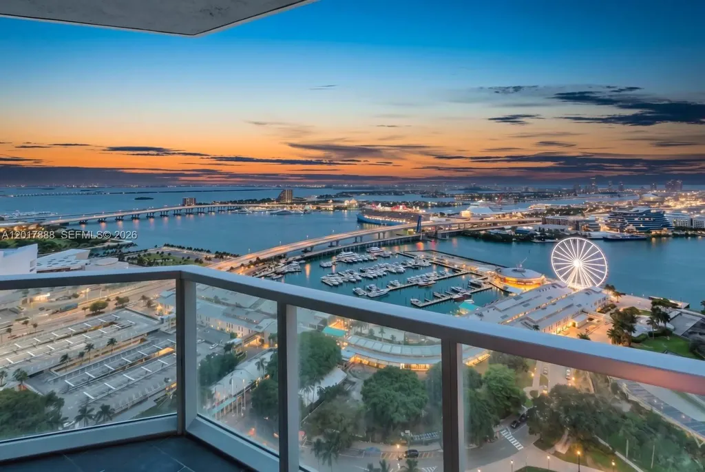 244 Biscayne Boulevard Miami FL 33132