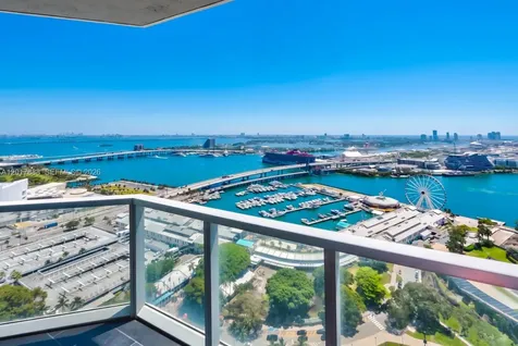 244 Biscayne Boulevard Miami FL 33132