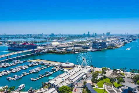 244 Biscayne Boulevard Miami FL 33132