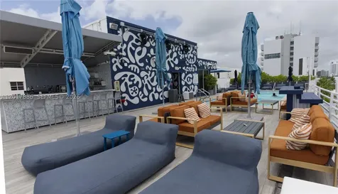 1036 Ocean Drive Miami Beach FL 33139