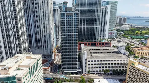 121 NE 5th Street Miami FL 33132