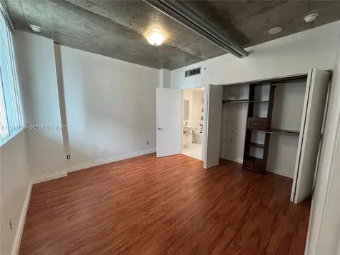 690 SW 1st Court Miami FL 33130