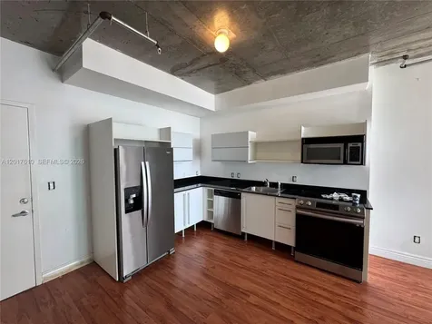 690 SW 1st Court Miami FL 33130