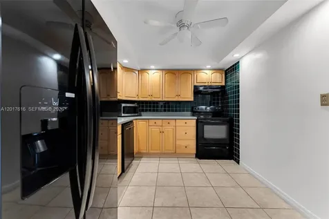 800 Parkview Drive Hallandale Beach FL 33009