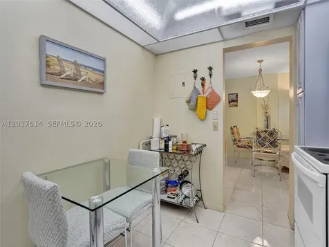 3113 S Ocean Drive Hallandale Beach FL 33009