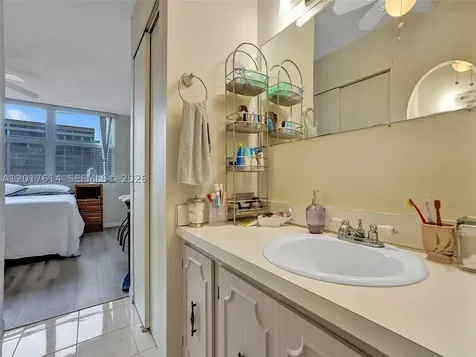 3113 S Ocean Drive Hallandale Beach FL 33009