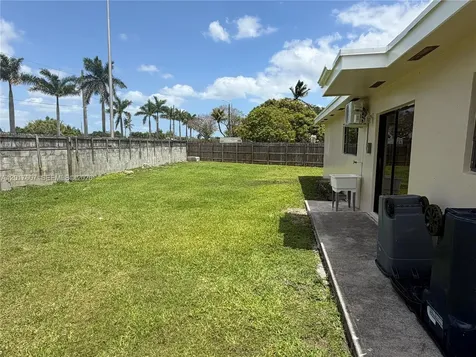 10375 SW 152nd Terrace Miami FL 33157