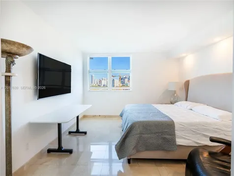 2475 Brickell Avenue Miami FL 33129