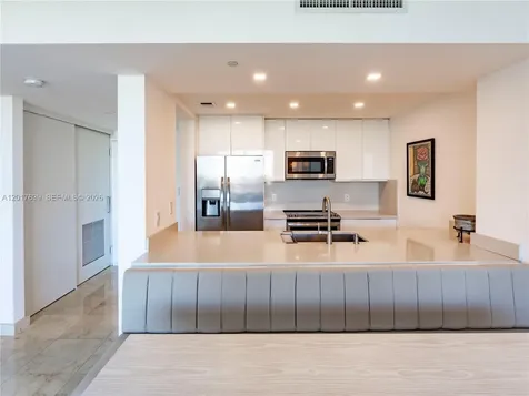 2475 Brickell Avenue Miami FL 33129