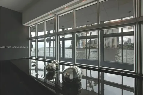 335 S Biscayne Boulevard Miami FL 33131