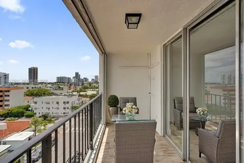 7850 Byron Avenue Miami Beach FL 33141
