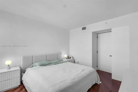 1330 West Avenue Miami Beach FL 33139