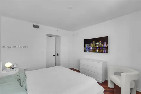 1330 West Avenue Miami Beach FL 33139