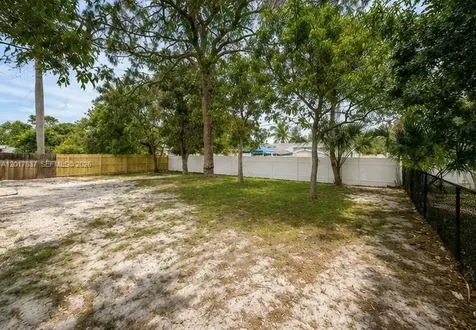 416 SW 25th Avenue Fort Lauderdale FL 33312