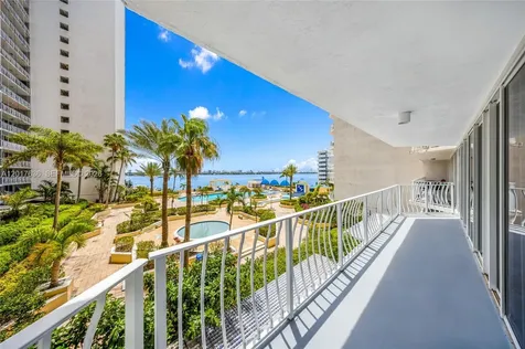 7601 E Treasure Drive North Bay Village FL 33141
