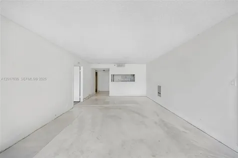 7601 E Treasure Drive North Bay Village FL 33141