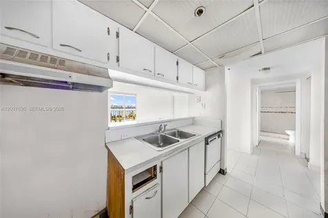 7601 E Treasure Drive North Bay Village FL 33141