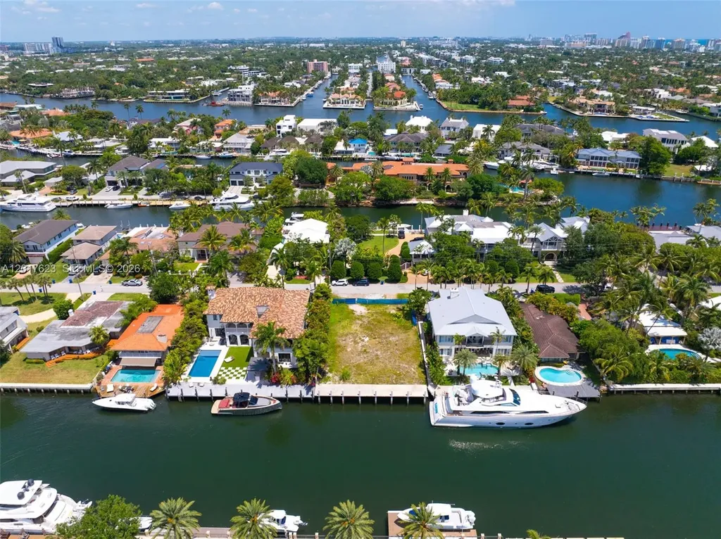1776 SE 9th Street Fort Lauderdale FL 33316