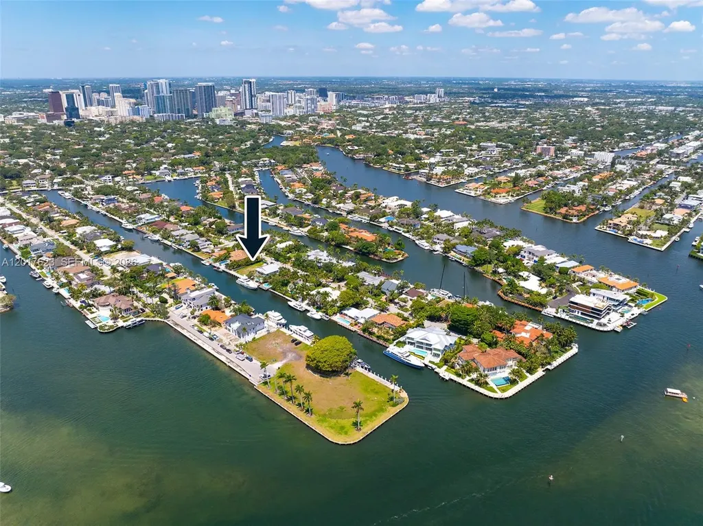 1776 SE 9th Street Fort Lauderdale FL 33316