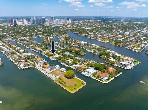 1776 SE 9th Street Fort Lauderdale FL 33316