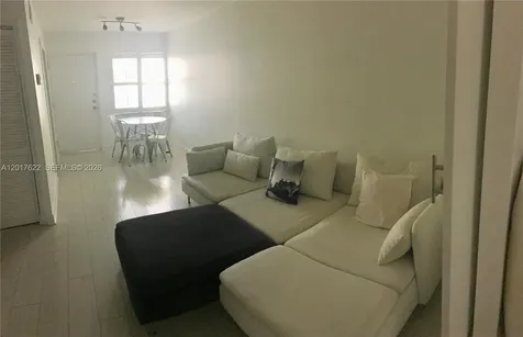 1610 Lenox Avenue Miami Beach FL 33139