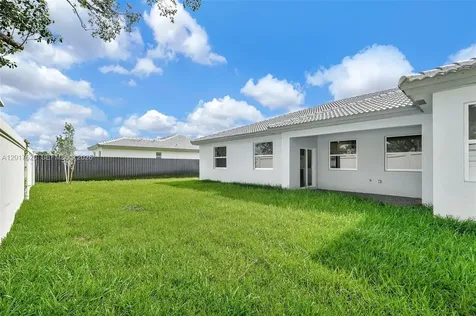 27232 SW 159th Path Miami FL 33031