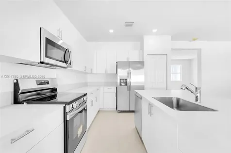 27232 SW 159th Path Miami FL 33031