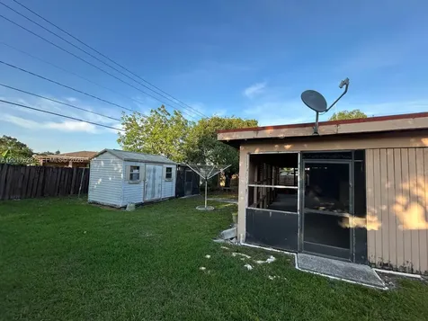 12051 SW 178th Terrace Miami FL 33177