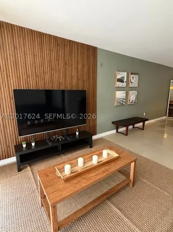 800 West Avenue Miami Beach FL 33139