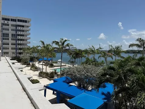 800 West Avenue Miami Beach FL 33139