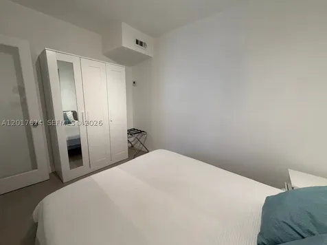 800 West Avenue Miami Beach FL 33139
