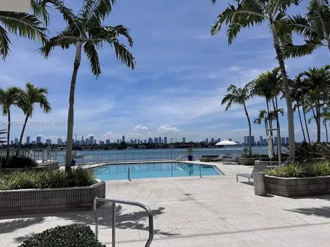 800 West Avenue Miami Beach FL 33139