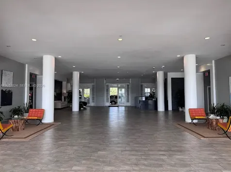 800 West Avenue Miami Beach FL 33139