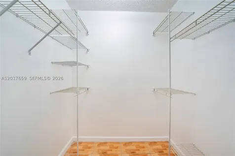 10296 NW 9th St Circle Miami FL 33172