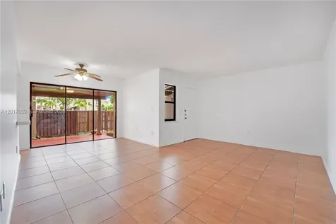 10296 NW 9th St Circle Miami FL 33172