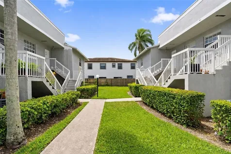 464 NE 210th Circle Terrace Miami FL 33179