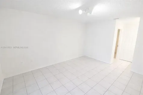 464 NE 210th Circle Terrace Miami FL 33179