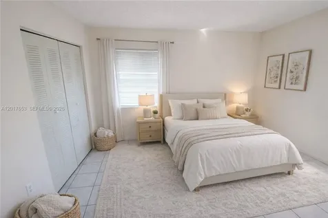 464 NE 210th Circle Terrace Miami FL 33179