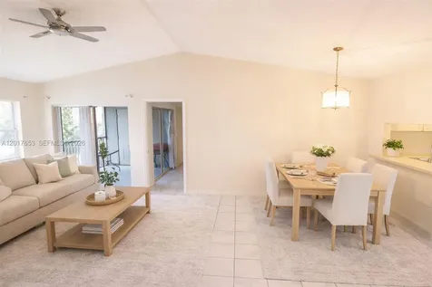 464 NE 210th Circle Terrace Miami FL 33179