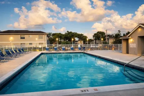 464 NE 210th Circle Terrace Miami FL 33179