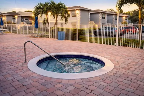 464 NE 210th Circle Terrace Miami FL 33179