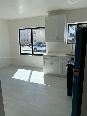 433 SW 6th Street Miami FL 33130