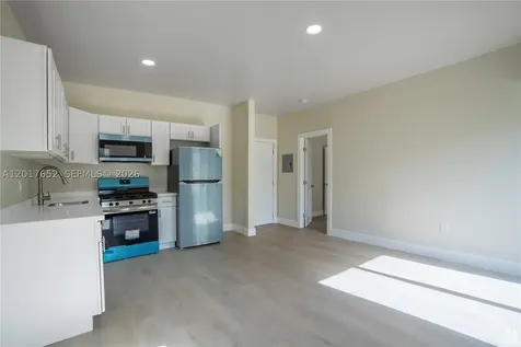 433 SW 6th Street Miami FL 33130