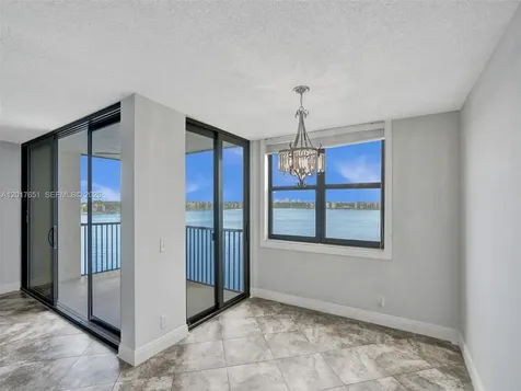 105 Lake Emerald Drive Oakland Park FL 33309