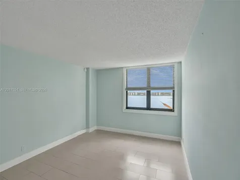 105 Lake Emerald Drive Oakland Park FL 33309