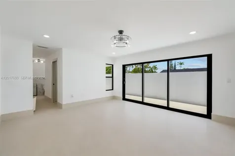 2851 SW 117th Avenue Miami FL 33175