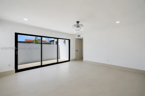 2851 SW 117th Avenue Miami FL 33175