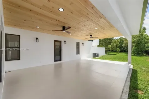 2851 SW 117th Avenue Miami FL 33175
