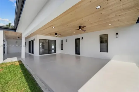 2851 SW 117th Avenue Miami FL 33175